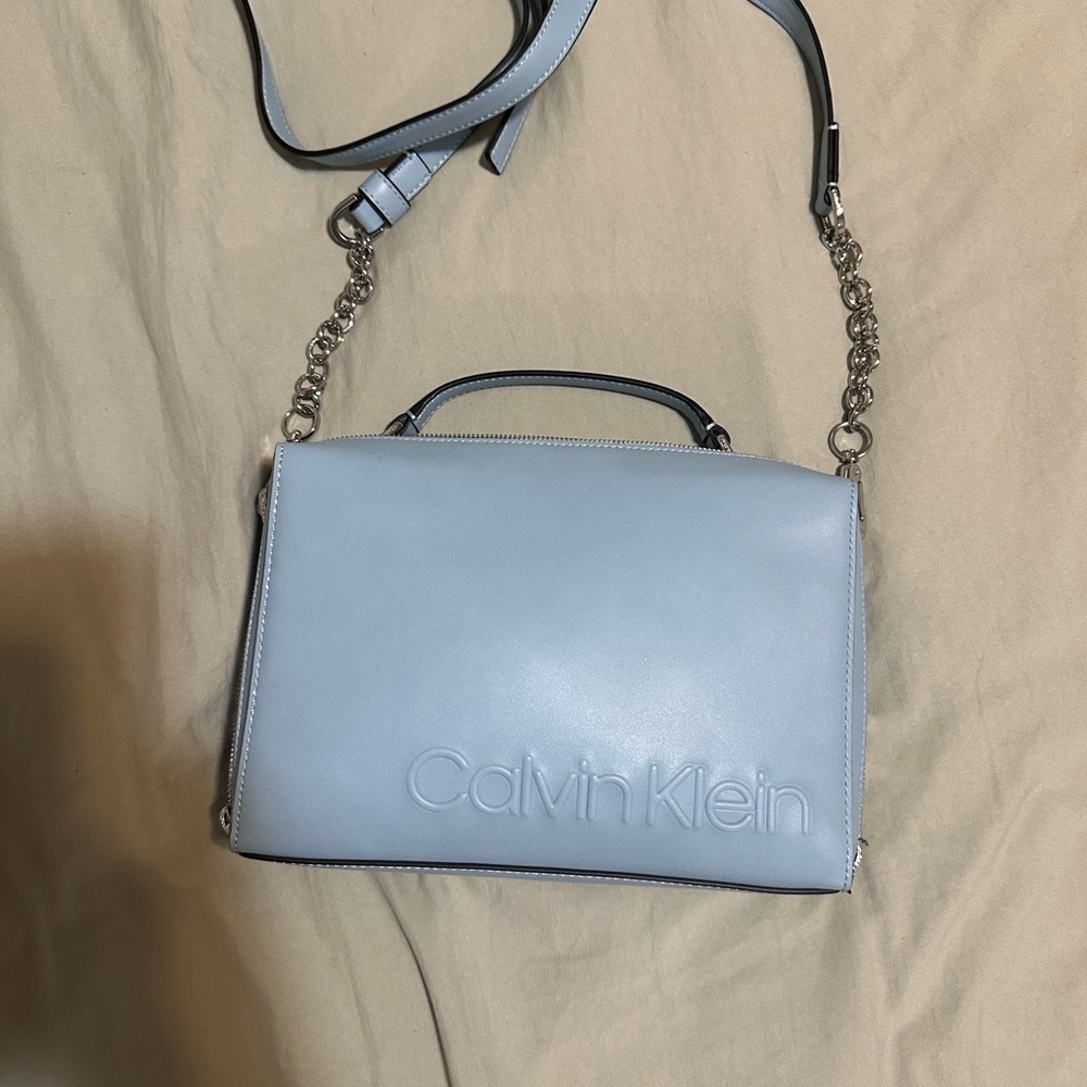 Calvin Klein baby blue crossbody